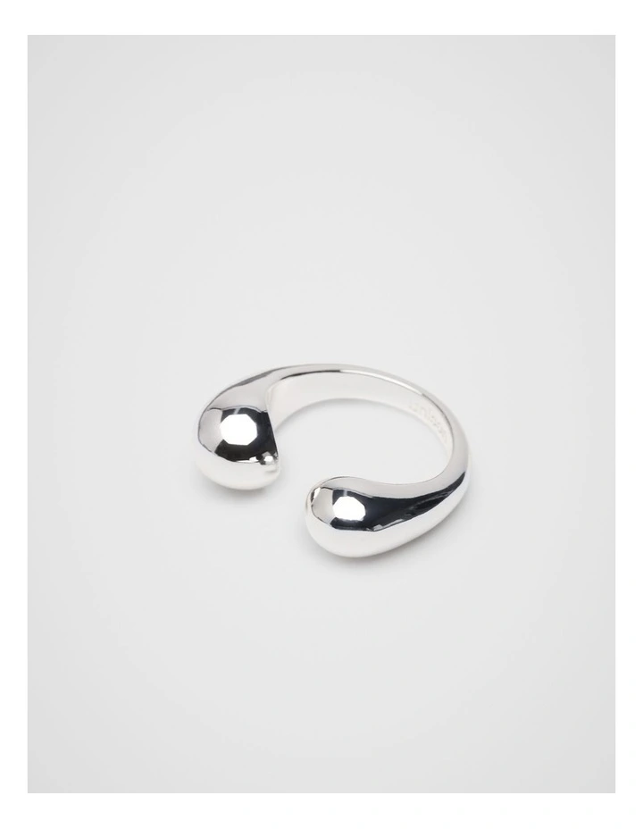 Organic Ring in Silver