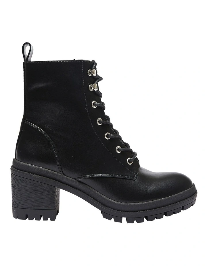 Kane Boot In Black Smooth