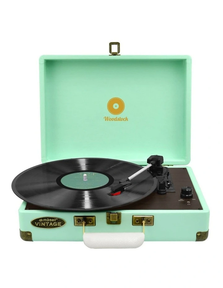 Retro Turntable in Mint