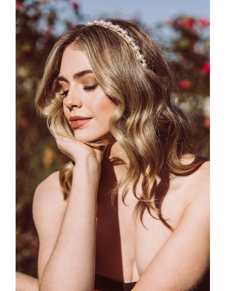 Perla Headpiece in Pearl/Gold