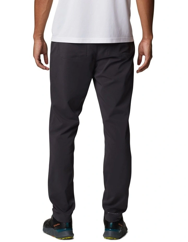 Tech Trail II Lightweight Pants in Grey