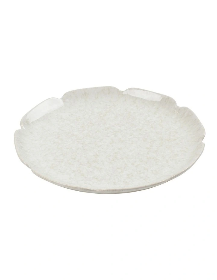 Hostess Plate 23cm in Stucco