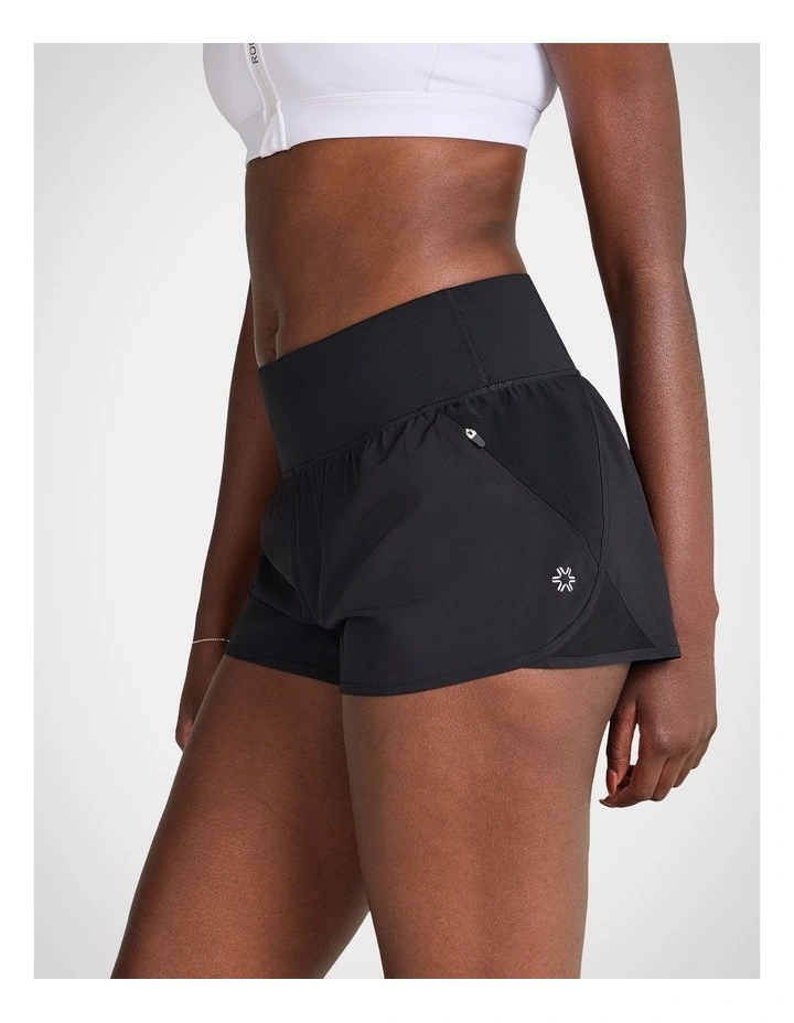 Mesh Run Shorts in Black