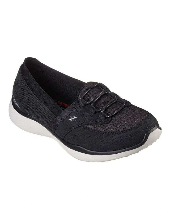 Microburst 2.0 Savvy Sneakers in Black