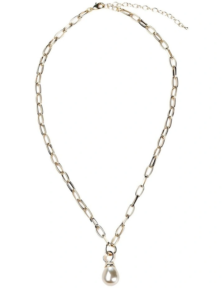 Chain Baroque Pearl Necklace In Gold