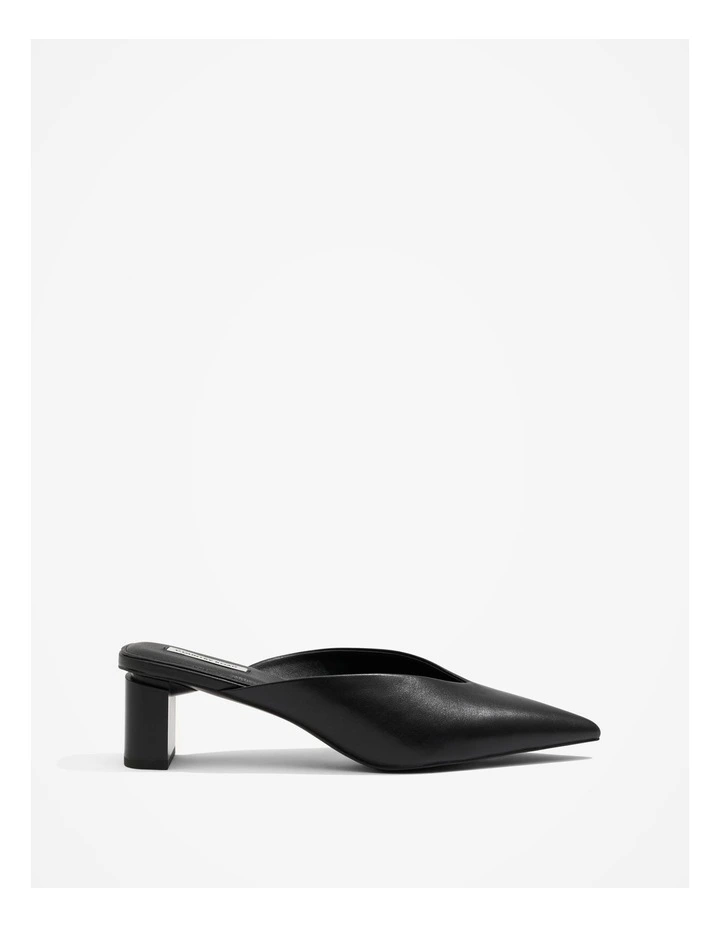 Klara Mid Heel in Black