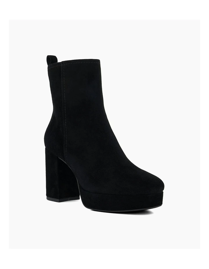 Oona Boot in Black