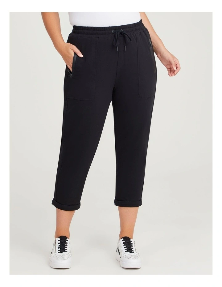 Active Zip Crop Pants in Black