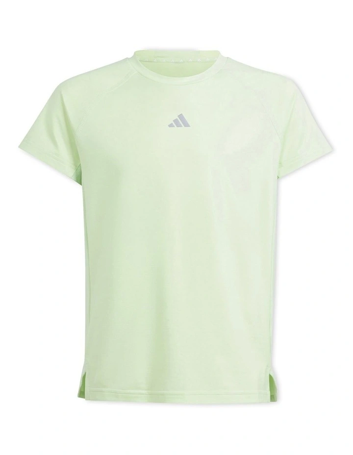 T-shirt in Semi Green Spark