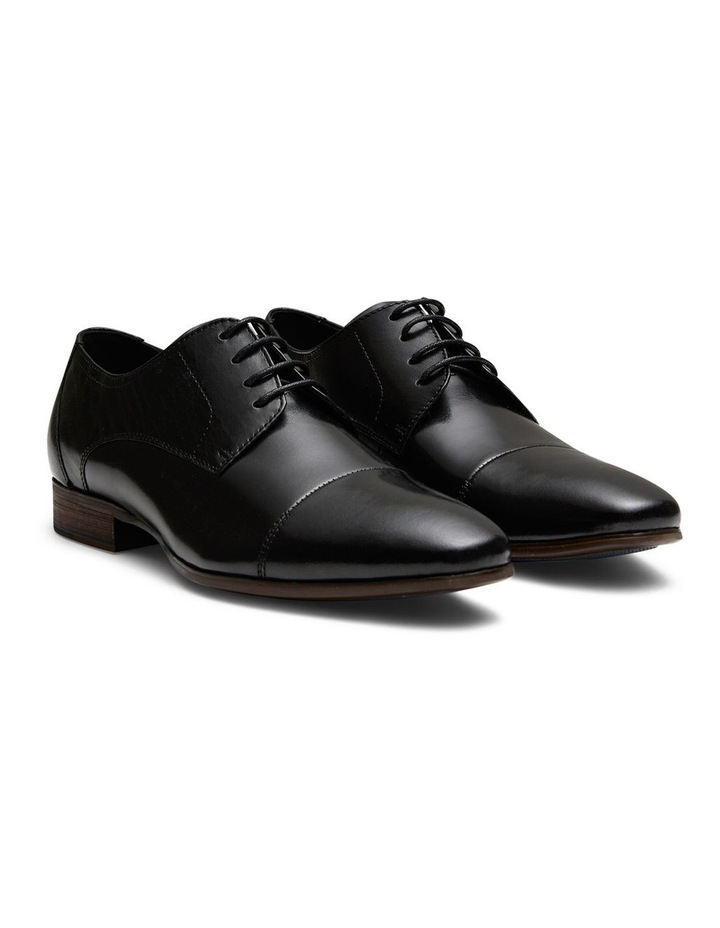 Capri Leather Lace Up Shoes in Black