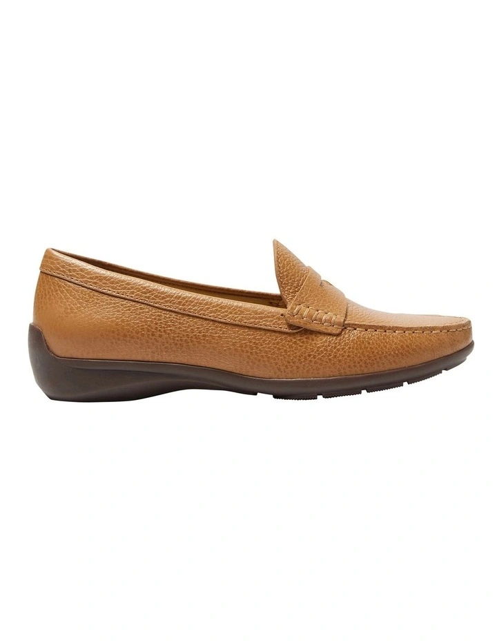 Travis Leather Loafers in Tan