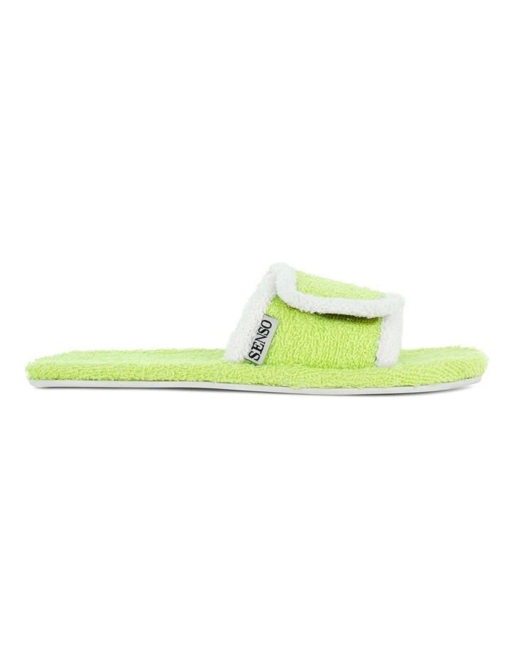 Iris Flat Sandals in Green