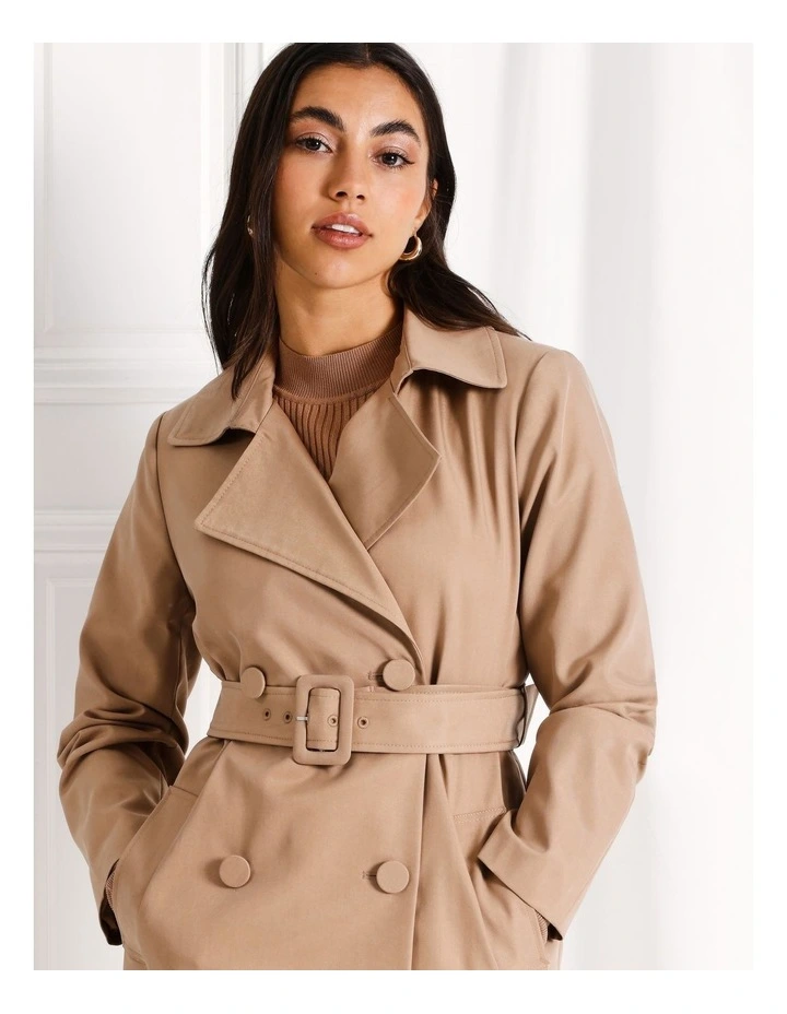 Sateen Structured Trench Coat in Camel