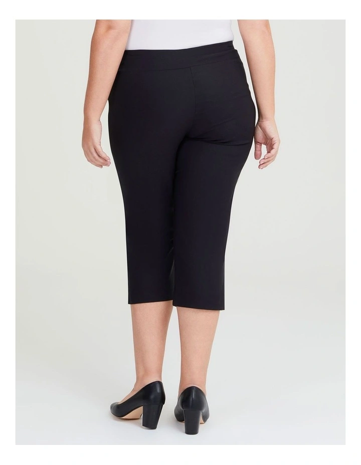 Editorial Crop Pant in Black