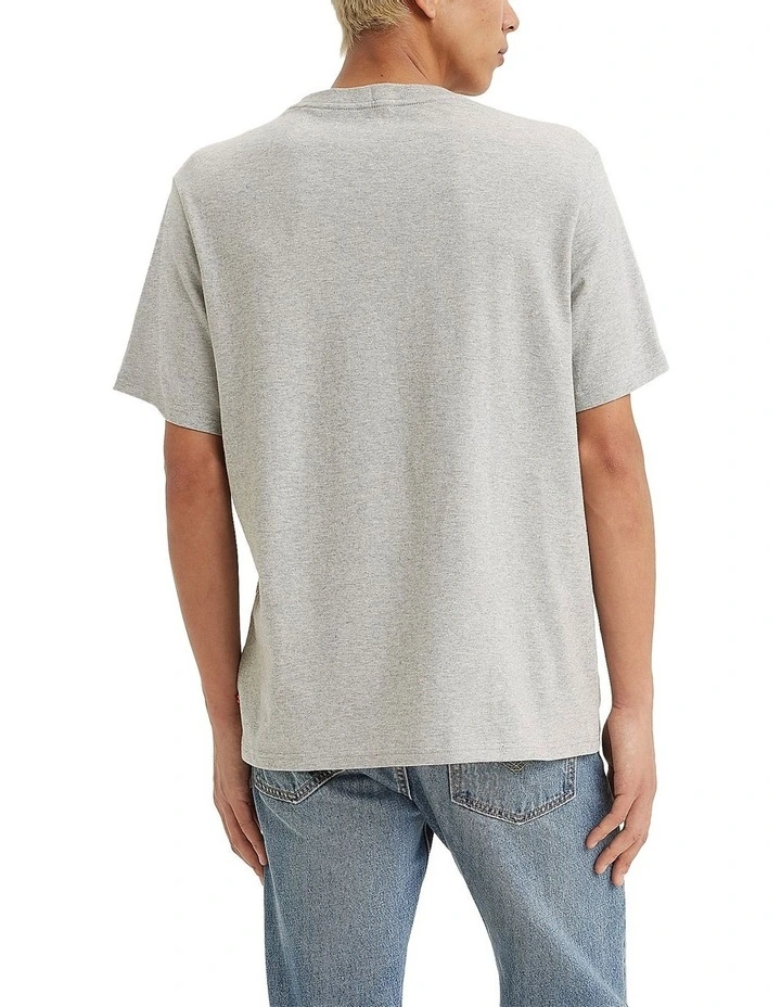 Relaxed Short-Sleeve Graphic T-shirt in Headline Logo Midtone Heather Grey