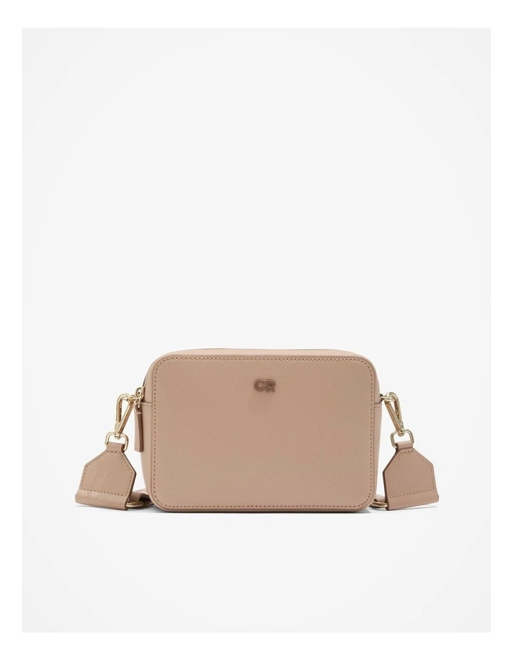 Contrast Camera Bag in Nougat