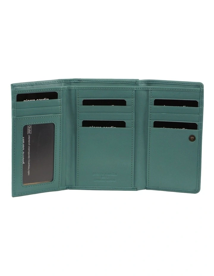 Leather Large Tri-Fold Wallet in Moss