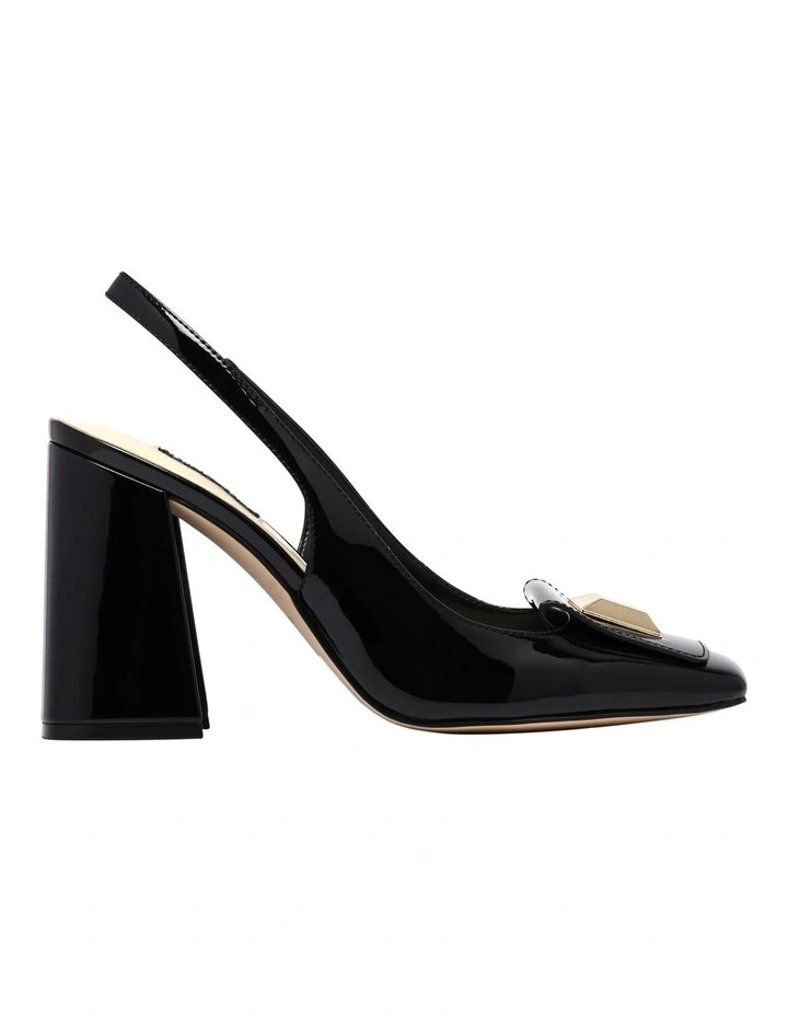 Seryen Square Toe Pump in Black