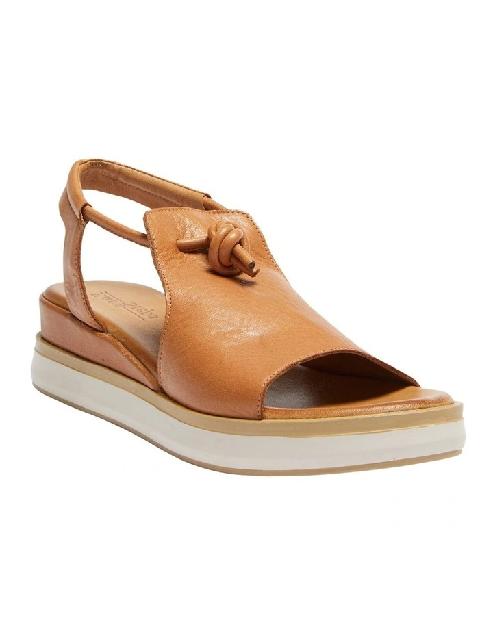 Deja Sandals in Cognac Glove