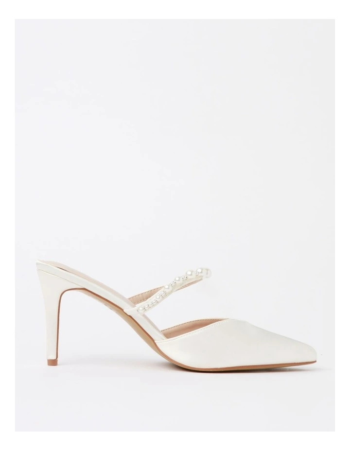 Chantelle Heeled Shoe in Ivory