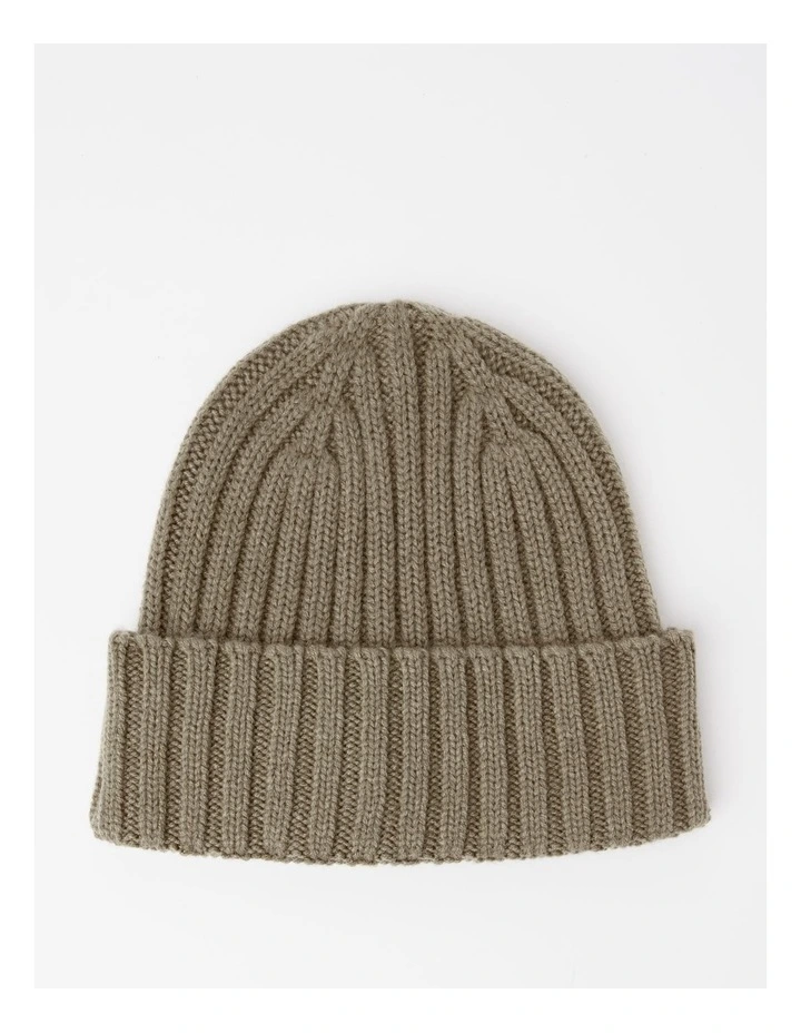 Chunky Rib Beanie in Beige