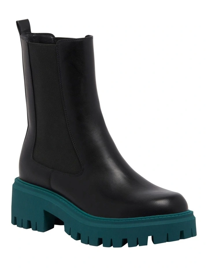 Rives Boot in Black