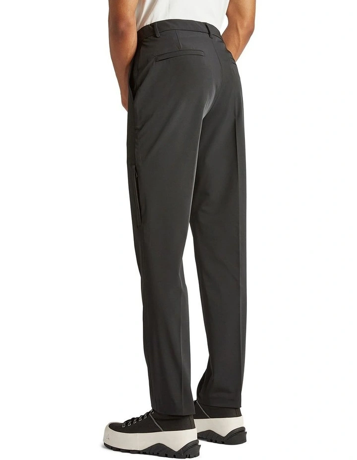 Refined Tech Slim Pant in Black