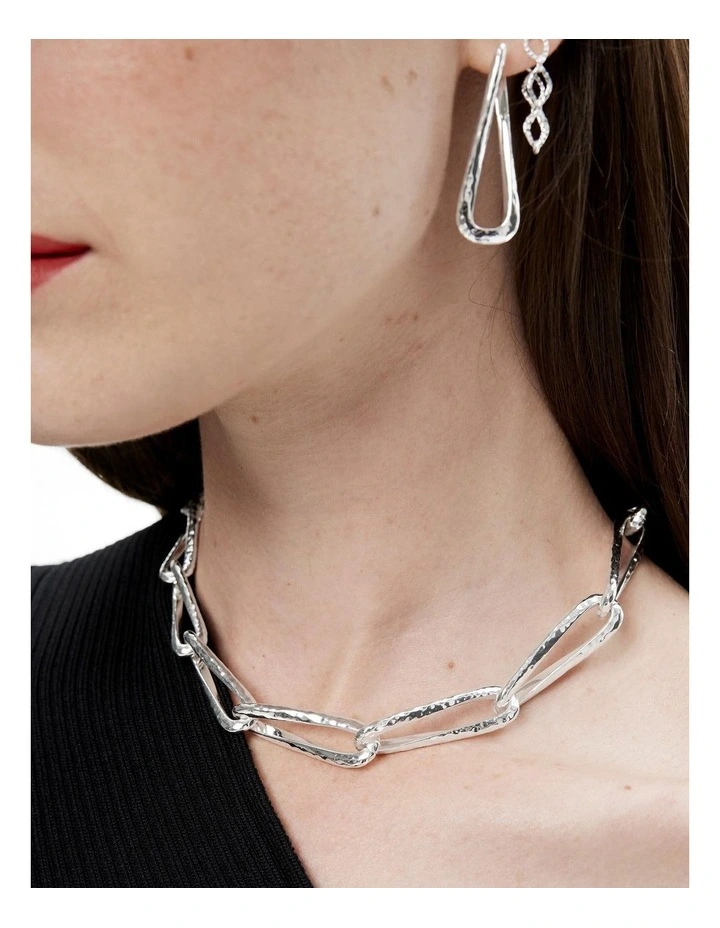 Textured Gradient Link Necklace in Silver