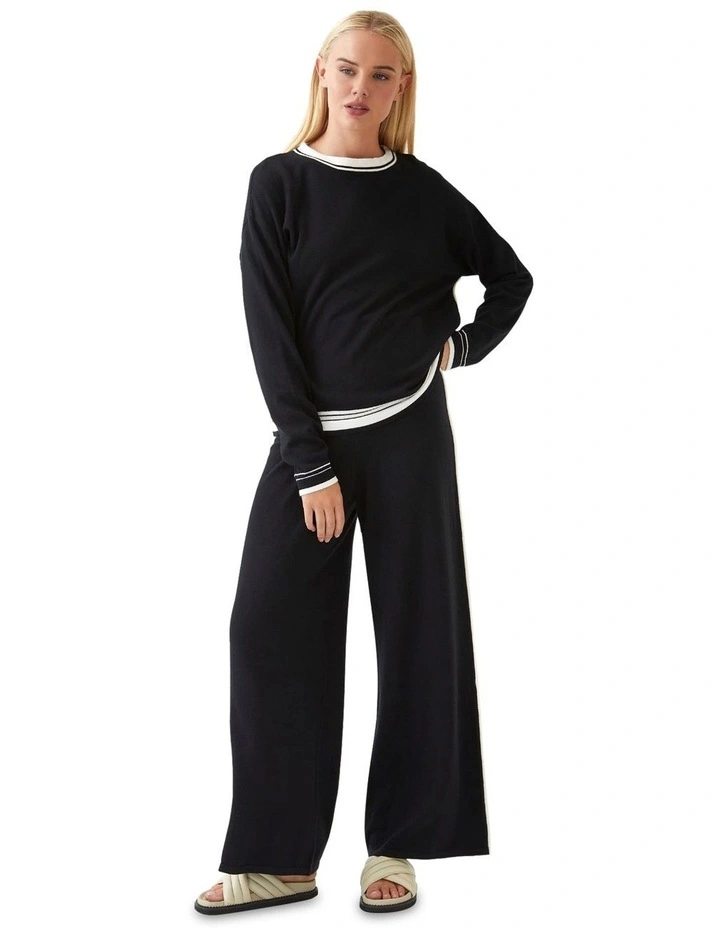Annalise Crew Neck Knit Jumper in Black