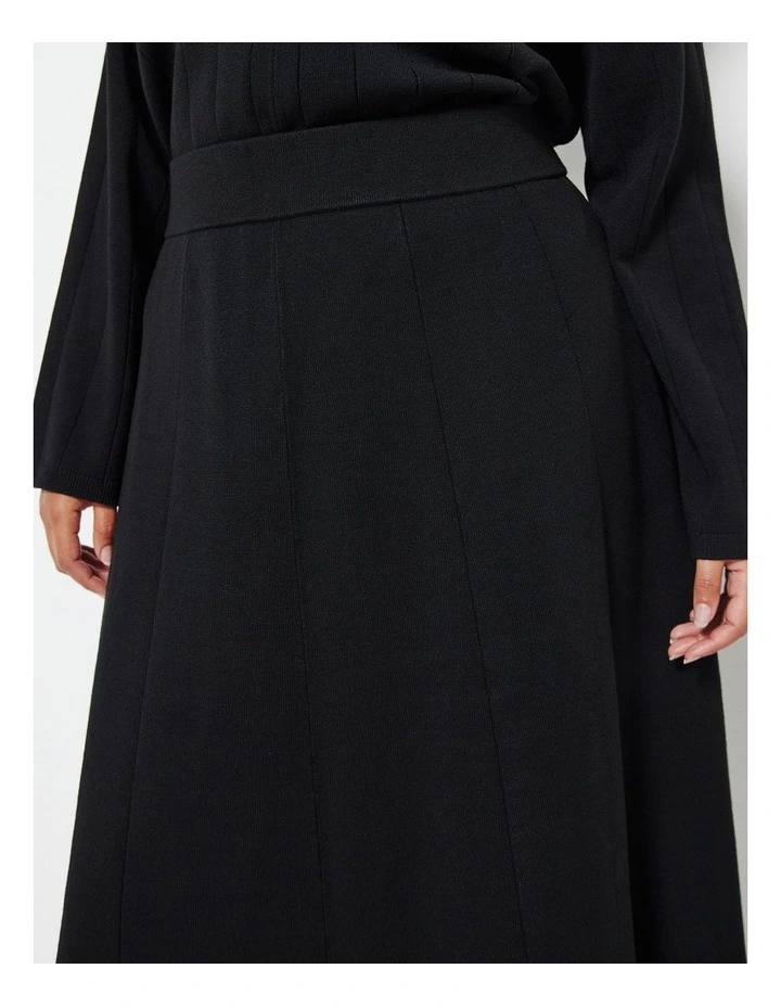 A Line Knit Skirt in Black