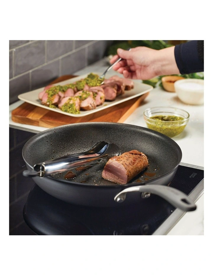 Scratch Defense A1 Nonstick Induction Frypan 30.4cm in Grey