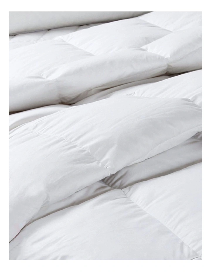 50% Goose Feather 50% Down 500GSM Quilt in White