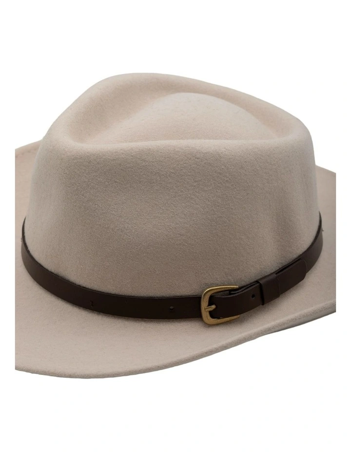 Melbournian Hat in Cream