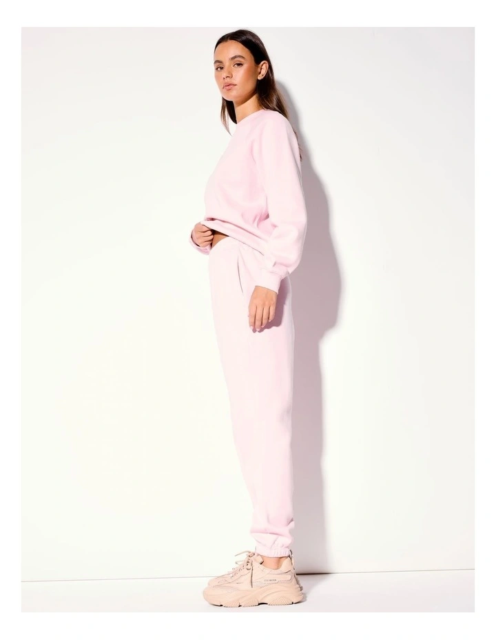 Elastic Cuff Relaxed Trackpant in Light Pink