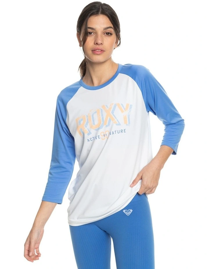 Beach Bound Technical T-Shirt Ultra in Marine