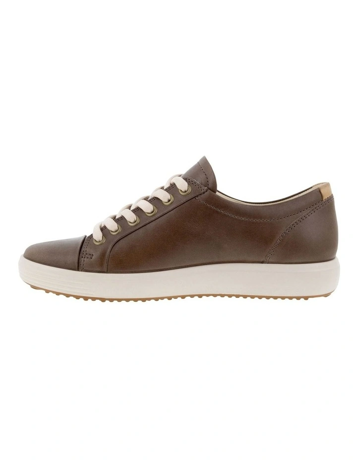 Soft 7 Shoes in Brown