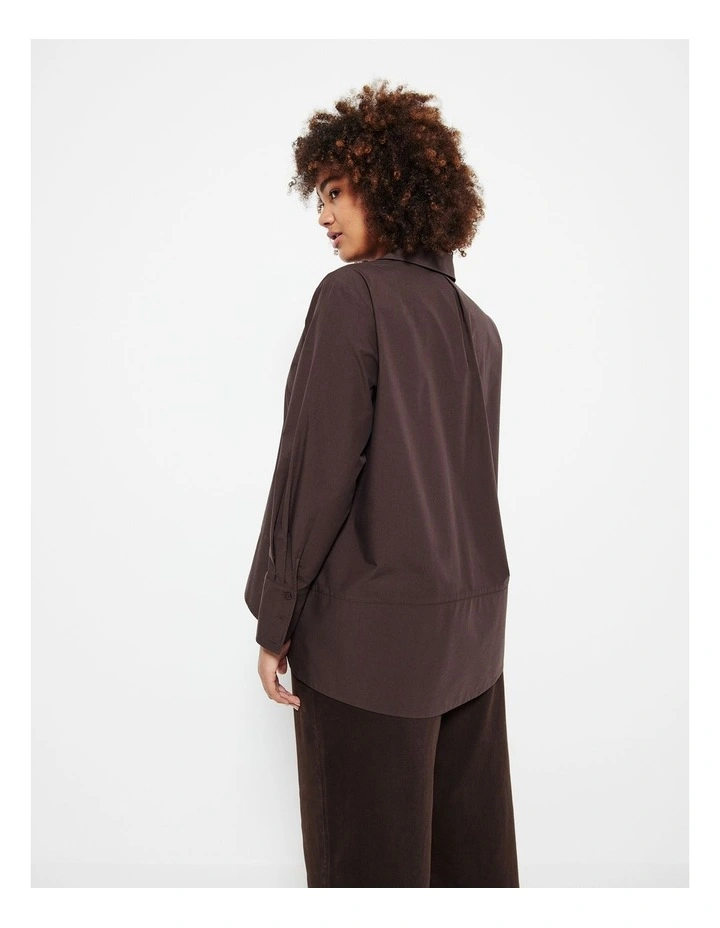 Split Hem Popover in Raisin