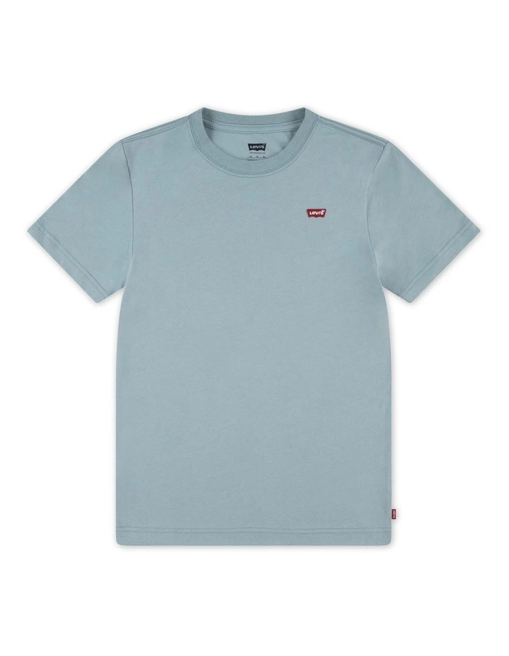 Batwing Chest Hit Tee in Blue Surf