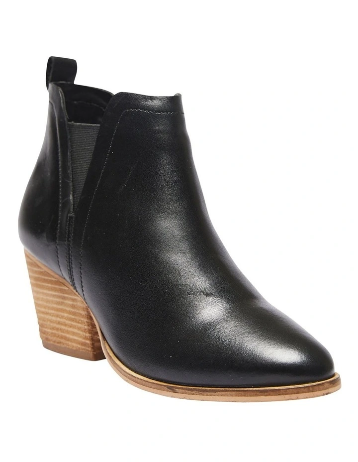 Balfour Boots in Black Glove