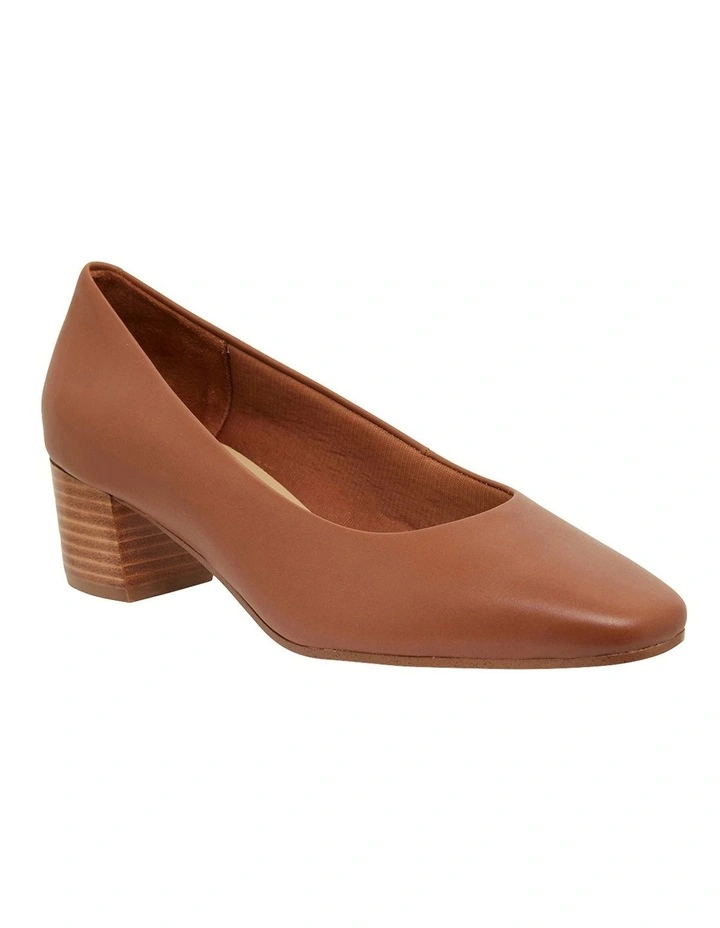 Gamma Cognac Glove Heeled Shoes