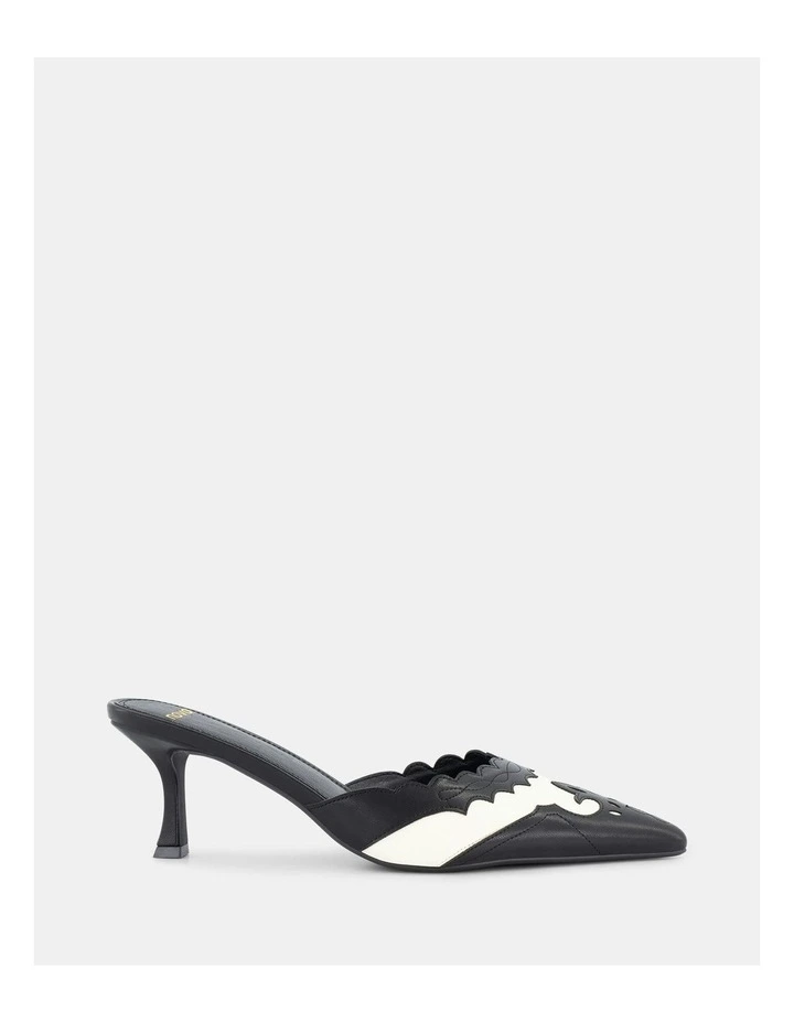 Iriss Stilettos in Black