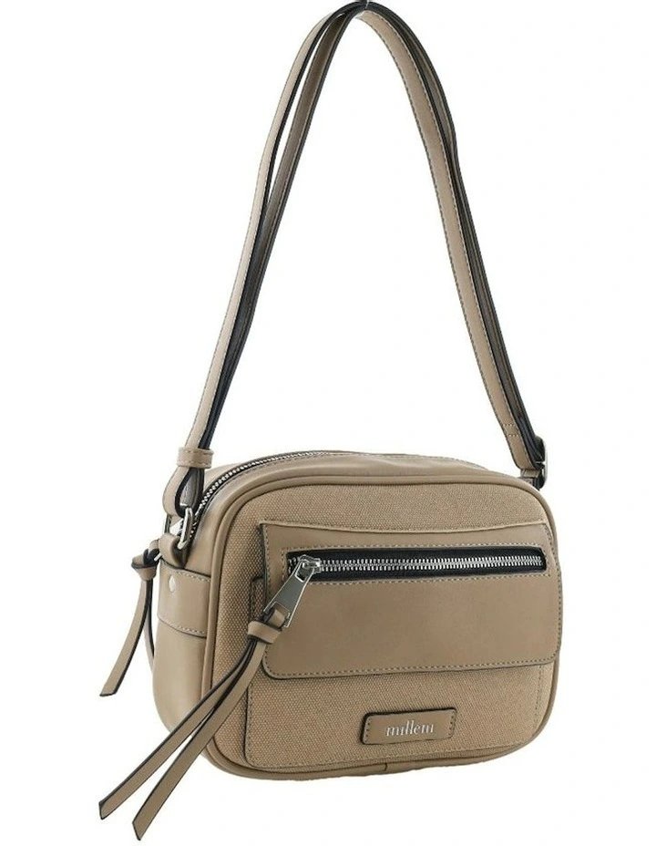 Fashion Crossbody Bag in Camel