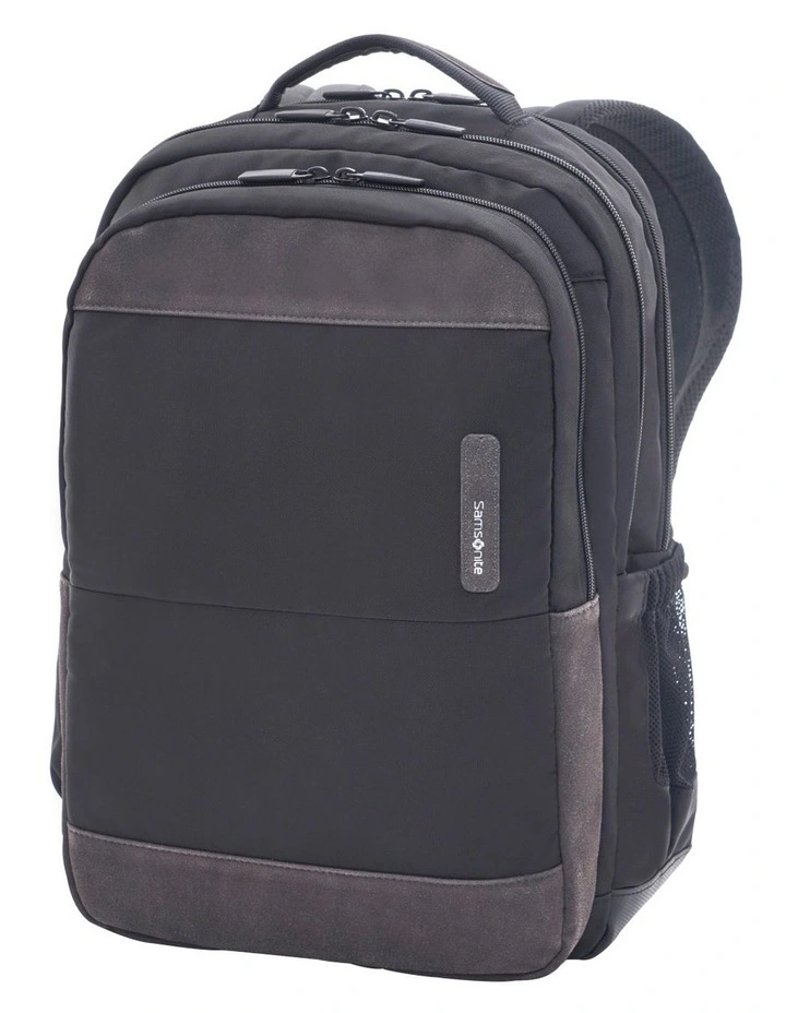 Squad Laptop Backpack II 24L in Black