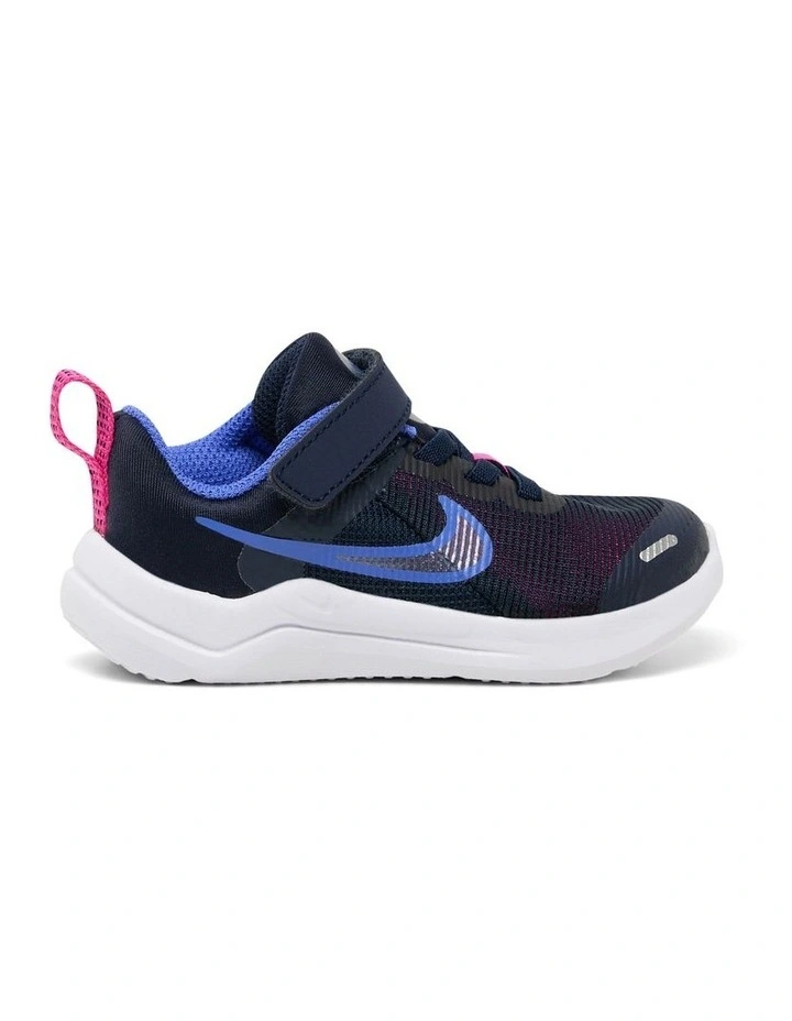 Downshifter 12 Sport Shoes in Black