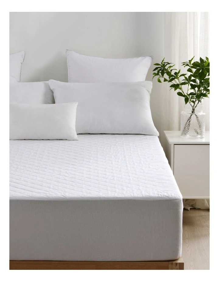 Cotton Quilted Waterproof Mattress Protector in White
