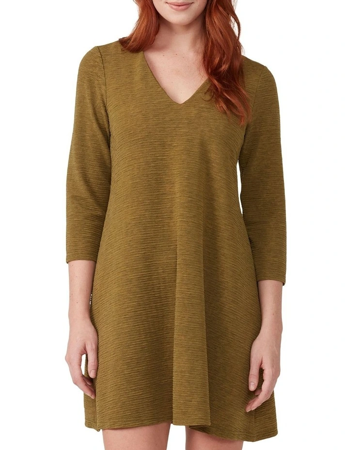 Crinkled V Dress in Olive