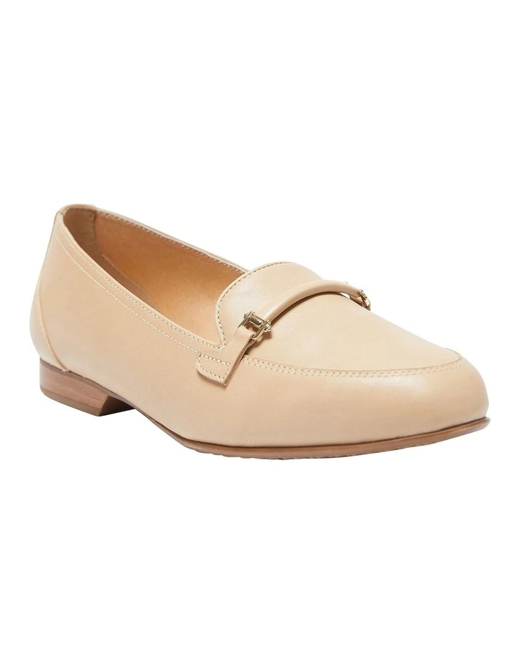 Glebe Loafers In Nude Glove