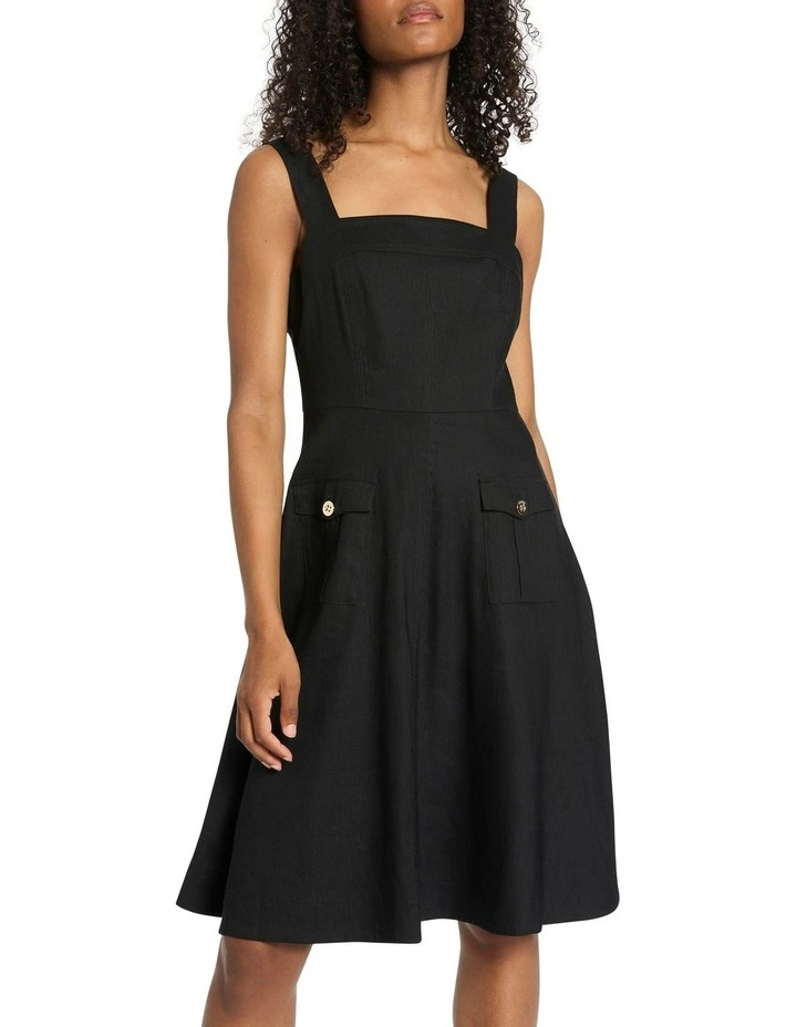 Best Song Eva Linen Dress in Black