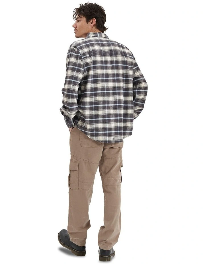 Worn-In Casual Long Sleeve Shirt in Grey