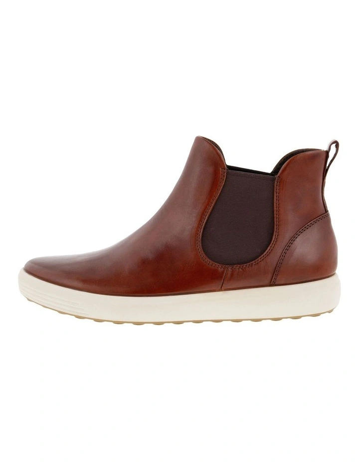 Soft 7 Shoes in Brown